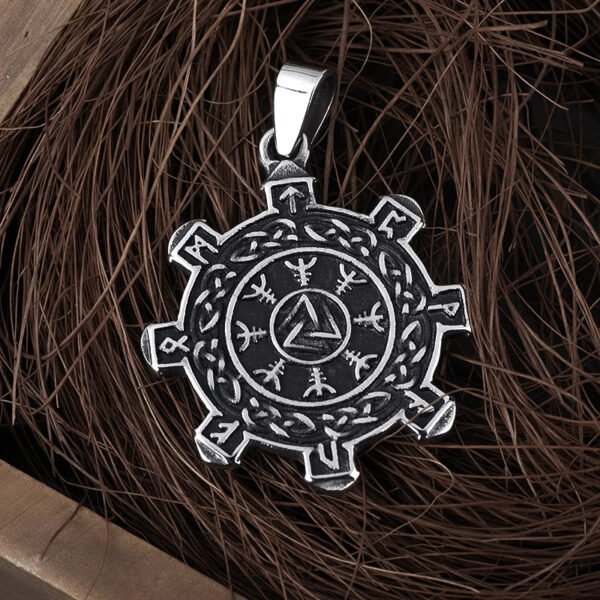 Retro Viking Men's Nordic Viking Pattern Knot  Stainless Steel Pendant Necklace  New Charm Jewelry Gift