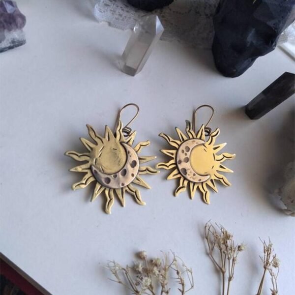 Fashion Bohemia Sun and Moon Earrings Gold Color Drop Earrings for Women Female Boho Wedding Party Jewelry Gift for Her