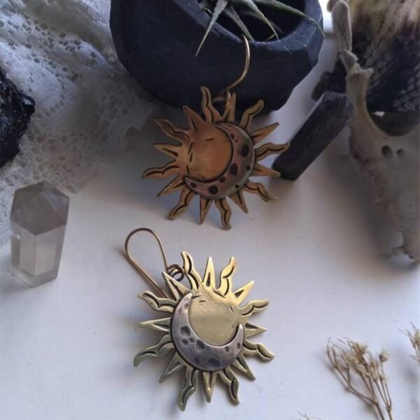 Fashion Bohemia Sun and Moon Earrings Gold Color Drop Earrings for Women Female Boho Wedding Party Jewelry Gift for Her