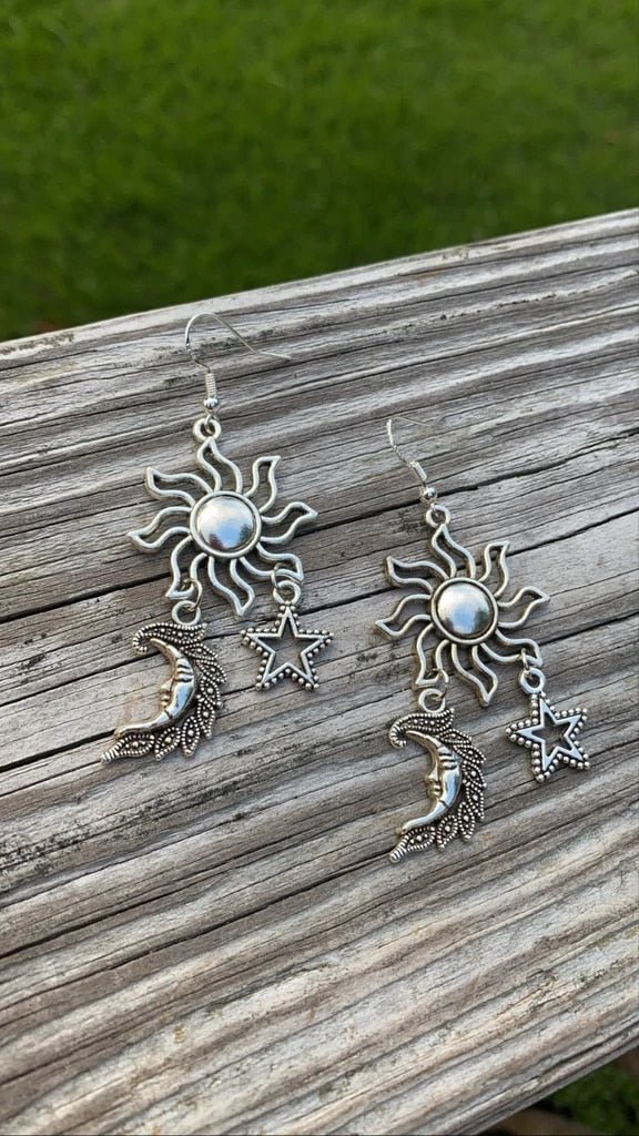 GODDESSES Earrings - Pagan Jewelry,sun and Moon, Wicca,Moon Jewelry,Goddesses