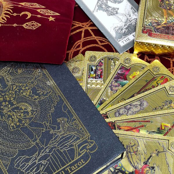 Gold Foil Tarot Card Hot Stamping PVC Waterproof and Wear-resistant Board Game Playing Card Divination Gift Box Set Luxurious