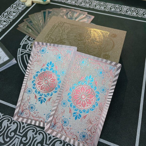 Golden Card Back Gold Foil Tarot Hot Stamping PVC Waterproof and Wear-resistant Board Game Card Divination Gift Set Luxury