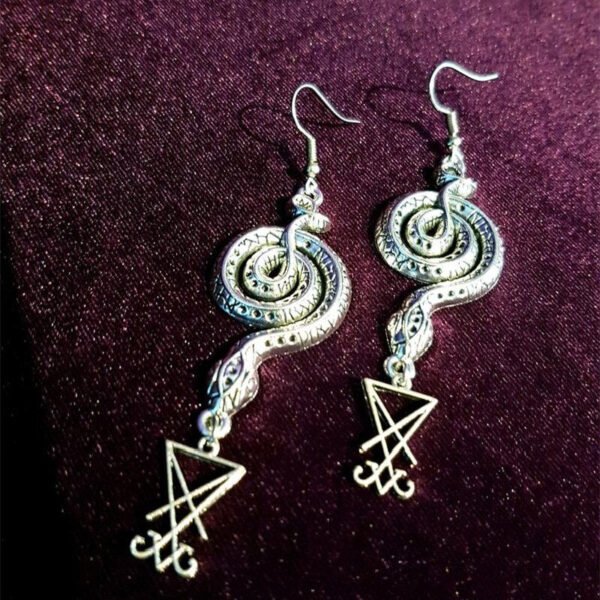 Goth Sliver Colour Moon Dangle Earrings Magical Clear Stone Set Gothic Statement Fashion Jewelry Women Gift Halloween 2021 Trend