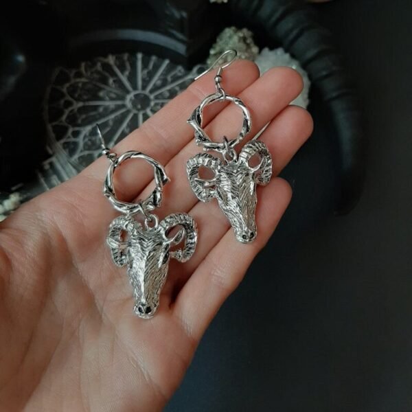 Gothic Baphomet Goat Thorn Earrings Witch Satan Occult Alternative Jewelry Satanic Ram Skull Fashion Medieval Women Gift Trend