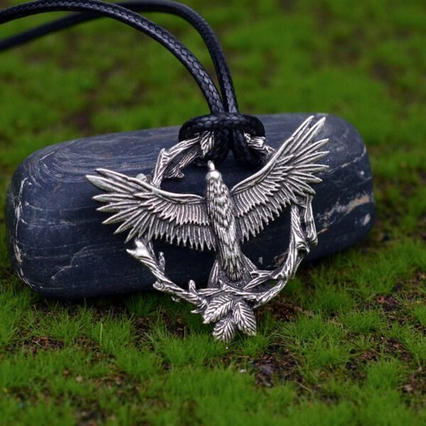 Gothic Eagle Pendant Necklace Raven Pagan Necklace Punk Animal Jewelry For Gift