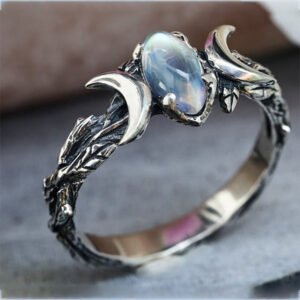 Moonstone Ring Bohemian Retro Crescent Ring
