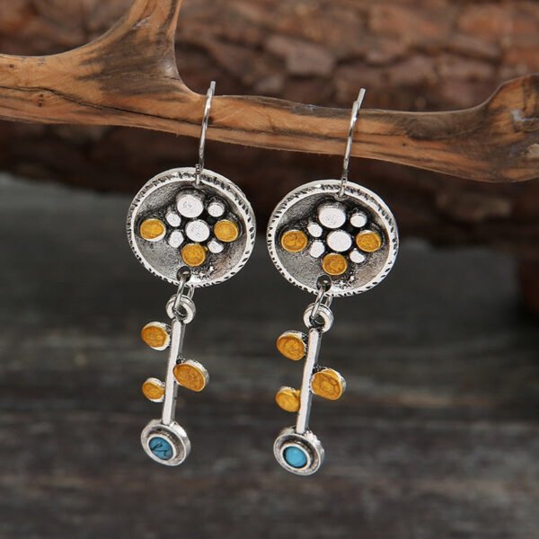 New 3 Colors Retro Plum Blossom Pendant Drop Earrings Hanging Ear Moonstone Key Shape Stud Earrings Female Fashion Jewelry Girl