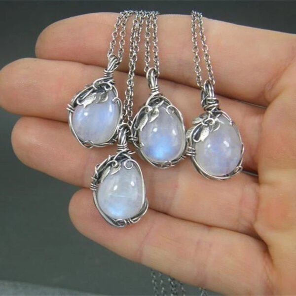 Vintage Style Silver Moonstones Floral Necklaces