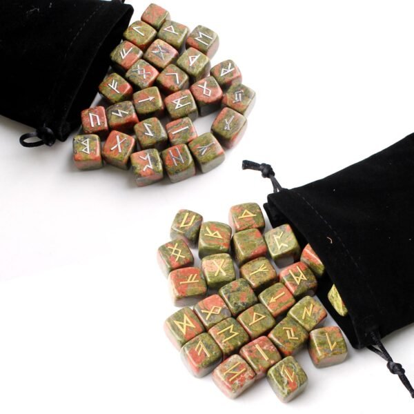 25Pcs Natural Chakra Various Cube Crystals Runes Metal Symbol Fortune-telling Divination Rock Stones