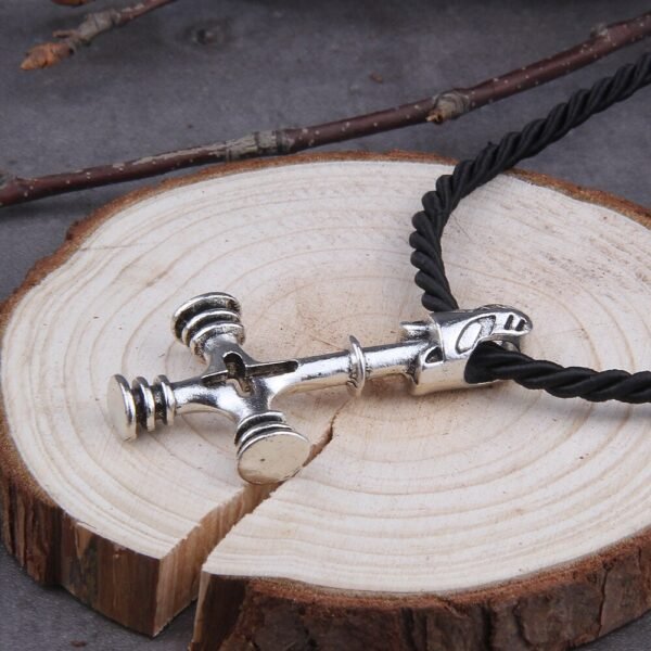 Hot New Style Viking Jewelry Wolf cross Necklaces &Pendants Antique Color Metal Chain Gift For Women And Men