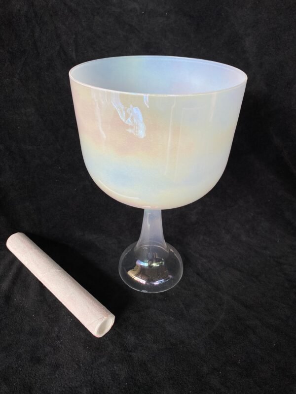 Magic White Color Chalice 4th Octave D# Note Crystal Singing Chalice Perfect Pitch 432hz For Sound Healing