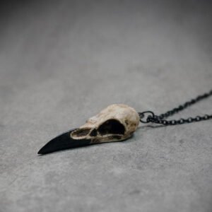 Mini Raven Skull Necklace Resin Replica Raven Magpie Crow Poe Steampunk Gift Idea Zombie Gift,1.5"