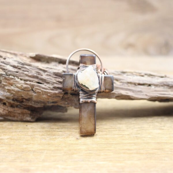 Natural Agates Cross Soldered Bronze Pendants Antique Copper Wire Wrap Amethysts Citrine Skull Necklaces