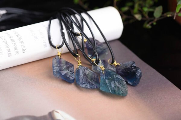Magicun Crystal~Natural crystal fluorite octahedron pendant  crystal original stone wrapped necklace pendant  spiritual  pendulum wholesale