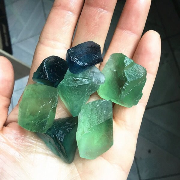 Magicun Crystal~Natural fluorite rough green and blue fluorite can be used as a pendant DIY jewelry