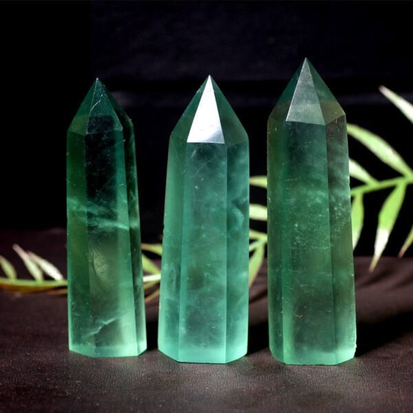Magicun Crystal~Natural rough stone ornaments green fluorite hexagonal crystal column colorful  ornaments blue wholesale 	 quartz crystals
