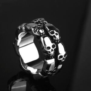 Magic Ring~ Skull Men Ring Viking Gothic Punk Rock Hip Hop Titanium Stainless Steel Silver Male Ring Biker Band Vintage Jewelry