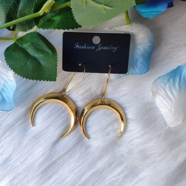 New Gold Colour Moon Earrings Witchy Crescent Goth Gifts Her Pretty Statement Creative Fashion Women Gift Novelty Charm 2021