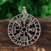 New Magicun Viking~Nordic Alphabet Compass Viking  Pendant Man Vegvizirt Vintage Charm With Best Friend Pendants