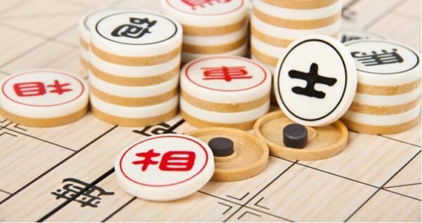 Portable Chinese Chess Set Magnetic Foldable Board Game 25*25*2 cm Xiangqi Travel Chess Game for Entertainment   Game related