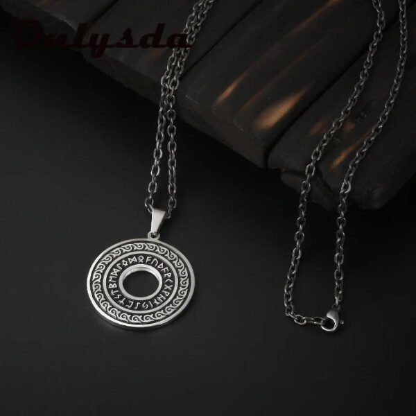 Punk Runes Vintage Jewelry Runic Vegvisir Compass Pendant Viking Necklace Men Women Norse Amulet Talisman Jewerly Party Gift