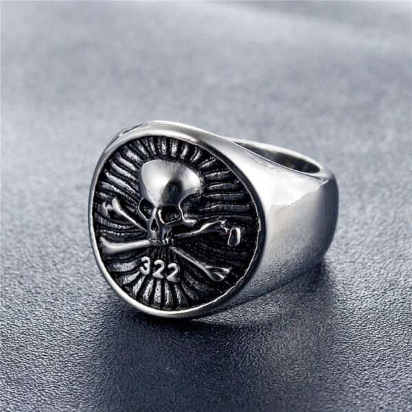Magic Ring~Punk Silver Skull Rings For Men Size #7-13 Stainless Steel Gothic Skull Biker Rings High Quality Halloween Jewelry HF547