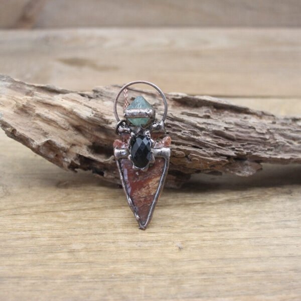 Reiki Energy India Agates Arrow Pendants Antique Copper Raw Stone Crescent Moon Meditation Witch Necklace Retro Jewelry,