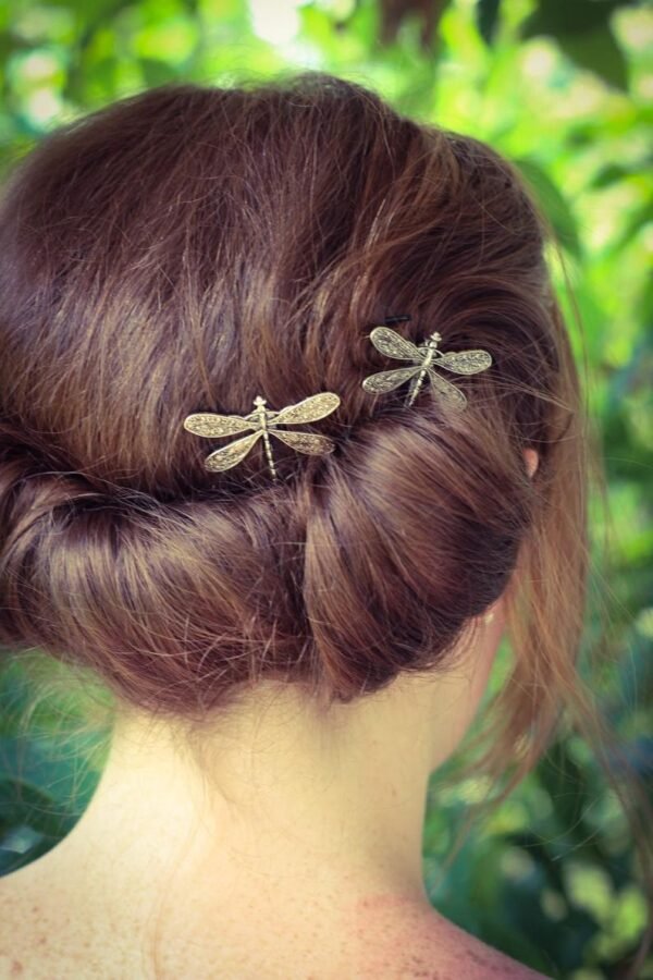 Magic Wicca~Retro antique silver word clip retro dragonfly hairpin