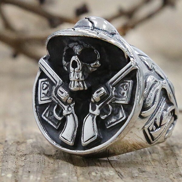 Vintage Cowboy Double Gun Skull Ring