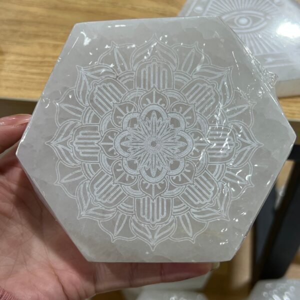 Natural White Selenite Crystal Gypsum Quartz Seven Star Array