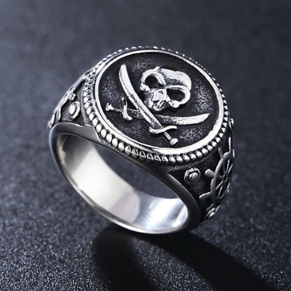Gothic Ring Pirate Signet Double Knife Skull Ring