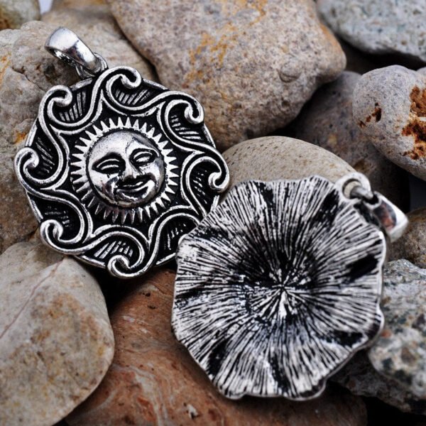 New Magicun Viking~Slavic Sun Pendants Viking Amulet Necklace  1pc