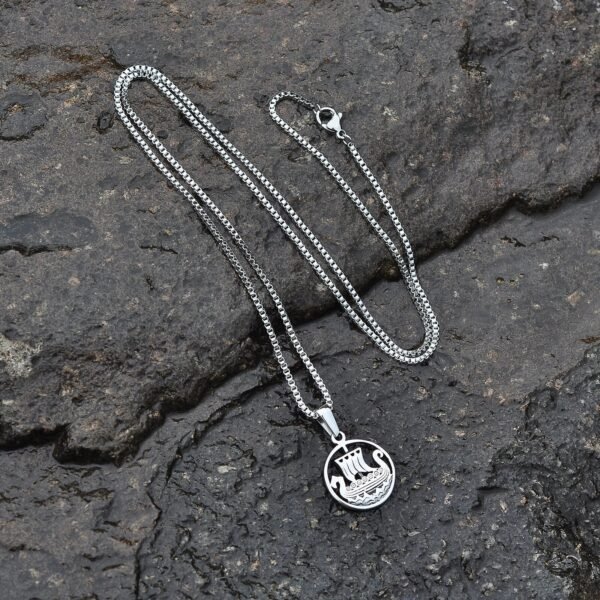 Stainless Steel Beautiful Design Viking Jewelry For Women Longship Necklace