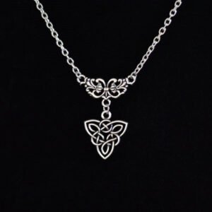 Vintage Celtics Knot Trinity Pendant Necklace Pagan Jewelry