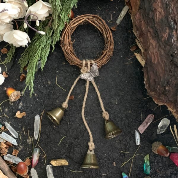 Witch Bell Door Protection Bee Butterfly Aromatherapy Wicca Decoration Altar Decoration Witchcraft Supplies Celtic Door bell  Wall Decor