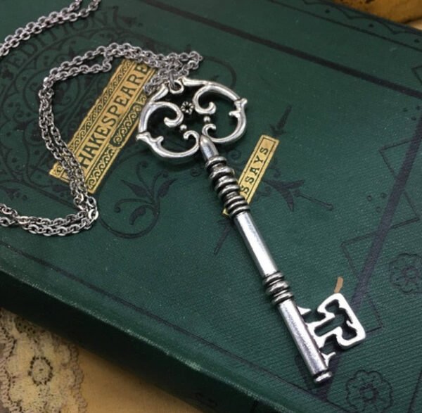 Witch Magic Key Pendant Necklace Pagan Occult Banish Evil Wicca Gift