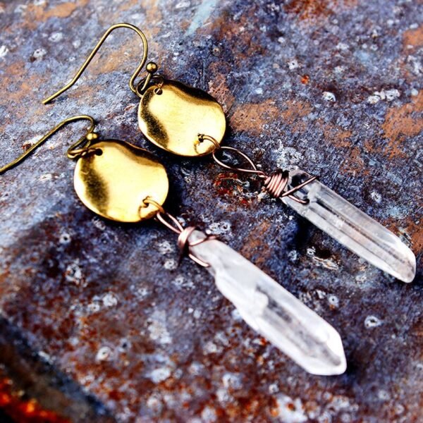 Witch Punk Gothic Raw Crystal Rough Earrings Vintage Triangular Disc Winding Quartz Stone Pendant Earrings Pagan Gifts for Her