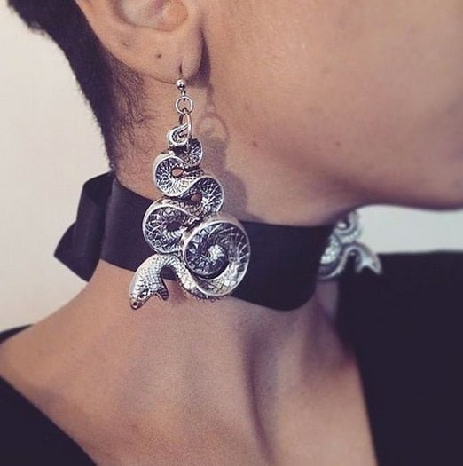 Witch Snake Drop Earrings Gothic Serpent Earrings for Gift