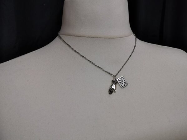 Witch Tarot Card Hand Symbol Pendant Necklace Pagan Psychic Fortune Teller Divination