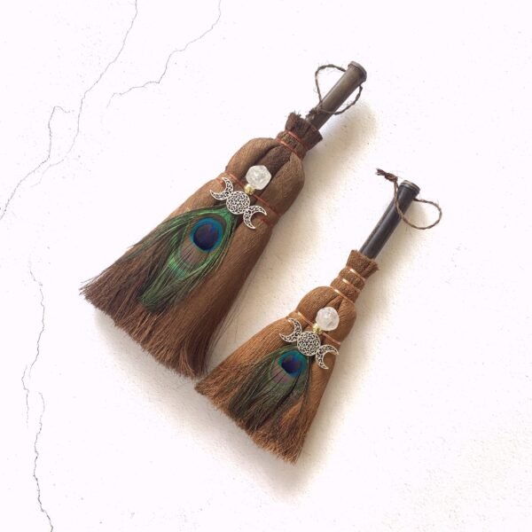 Witch decoration broom feather crystal three-phase moon pendant natural palm Wicca broom altar Home Banish Evil Pagan