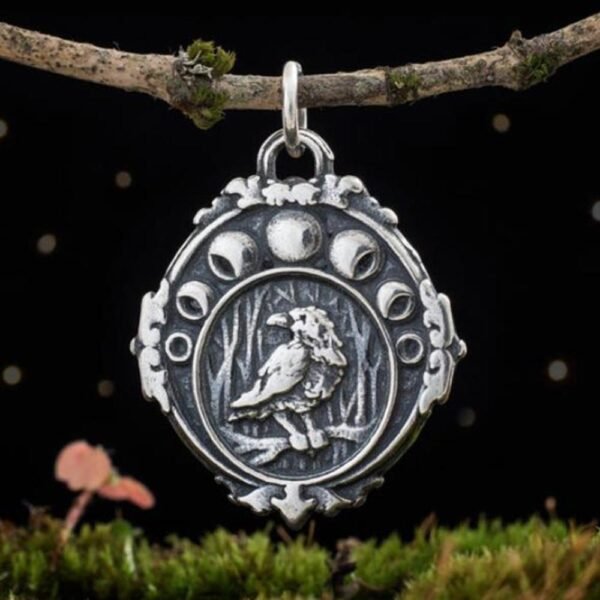 Witchcraft Accessories Moon Phase Crow Necklace Full Moon Half Moon Crescent Moon Wicca Viking Jewelry Amulet Pagan Men Women