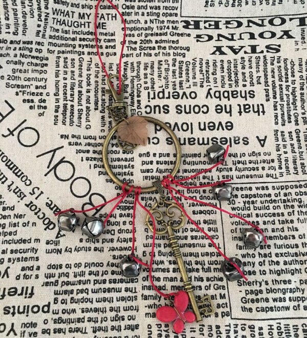 Gothic Keychain ~Witches Bells Keychain with Butterfly&leaf&Quartz,Home Protection Gift,woodland Jewelry,Occult Decor,Witchcraft,Good Luck
