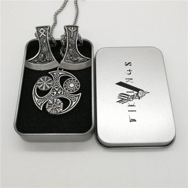New Magicun Viking~Wolf Pendant Viking Futhark Axe pendant Men's necklace pagan Compass Vegvisir jewelry 1pc