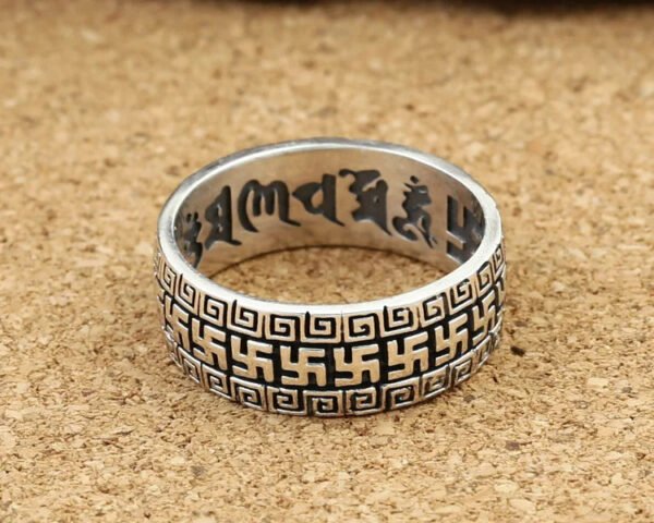 Sterling silver ring fashion vintage Thai silver men's four-word pattern six-character mantra ring