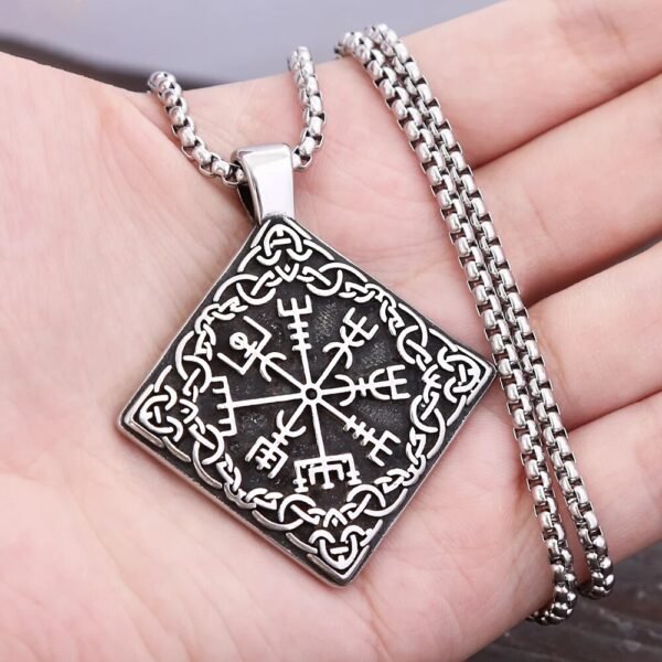 Fashion Vintage Stainless Steel Viking Compass Pendant Necklace For Men Nordic Celtic Knot Necklaces Punk Amulet Jewelry Gifts