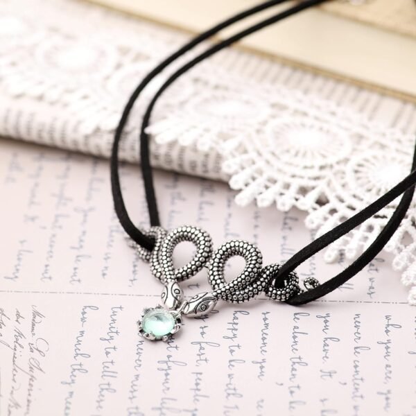 Sacina Gothic Snake Choker Necklace, Zinc Alloy Snake Pendant, Goth Choker, Goth Necklace, Goth Jewelry Gift for Women, Christmas Gift for Women