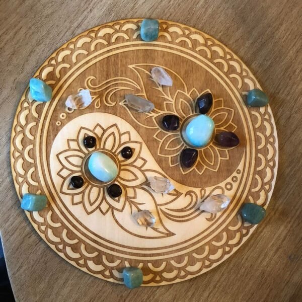 Crystal Grid~Yin Yang Flower Crystal Grid - Altar Decoration