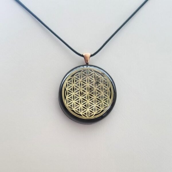 Orgone Energy~Orgonite® Pendant -Flower of Life orgone amulet pendant with quartz crystal. Protection from EMF Protection against cell phone radiation