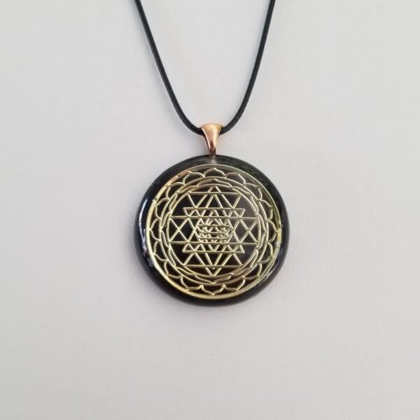 Orgone Energy~Orgonite® Pendant - Sri Yantra orgone® amulet pendant with quartz crystal. Protection from EMF / RF radiation of cell phone