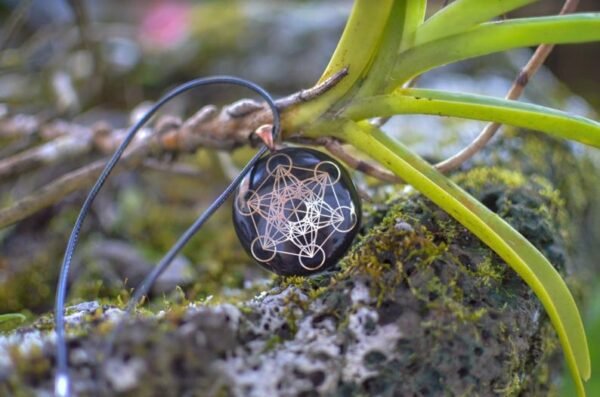 Orgone Energy~Orgonite® Pendant - Metatron merkaba orgone® amulet with quartz crystal pendant - cell phone EMF Protection